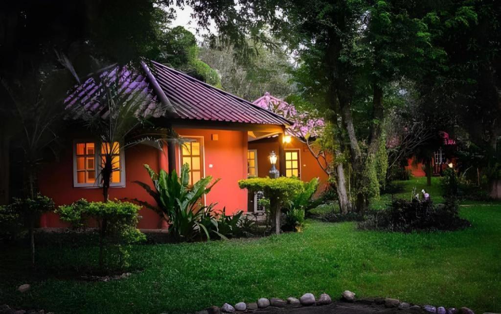 Natural Park Resort De Wang Thong Phitsanulok Eksteriør billede