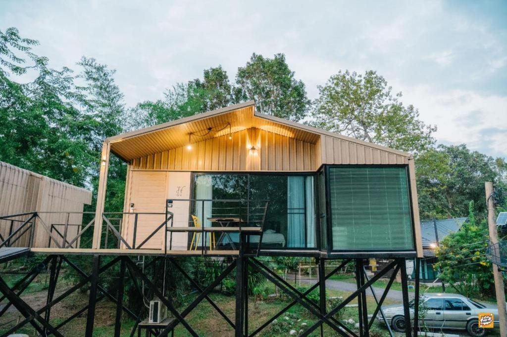 Natural Park Resort De Wang Thong Phitsanulok Eksteriør billede