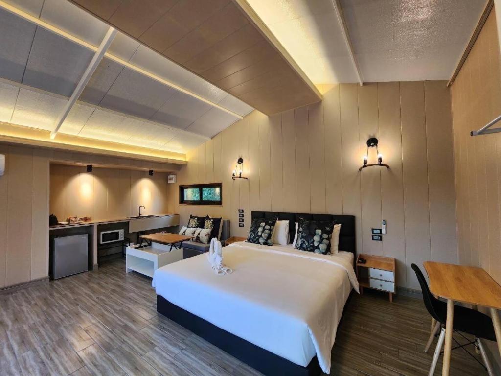 Natural Park Resort De Wang Thong Phitsanulok Eksteriør billede