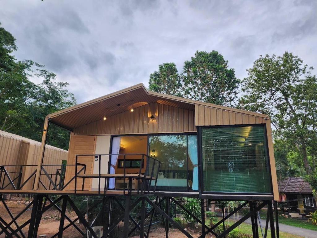 Natural Park Resort De Wang Thong Phitsanulok Eksteriør billede
