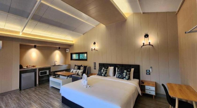 Natural Park Resort De Wang Thong Phitsanulok Eksteriør billede