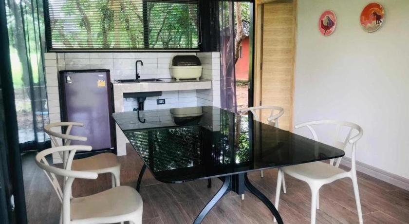 Natural Park Resort De Wang Thong Phitsanulok Eksteriør billede